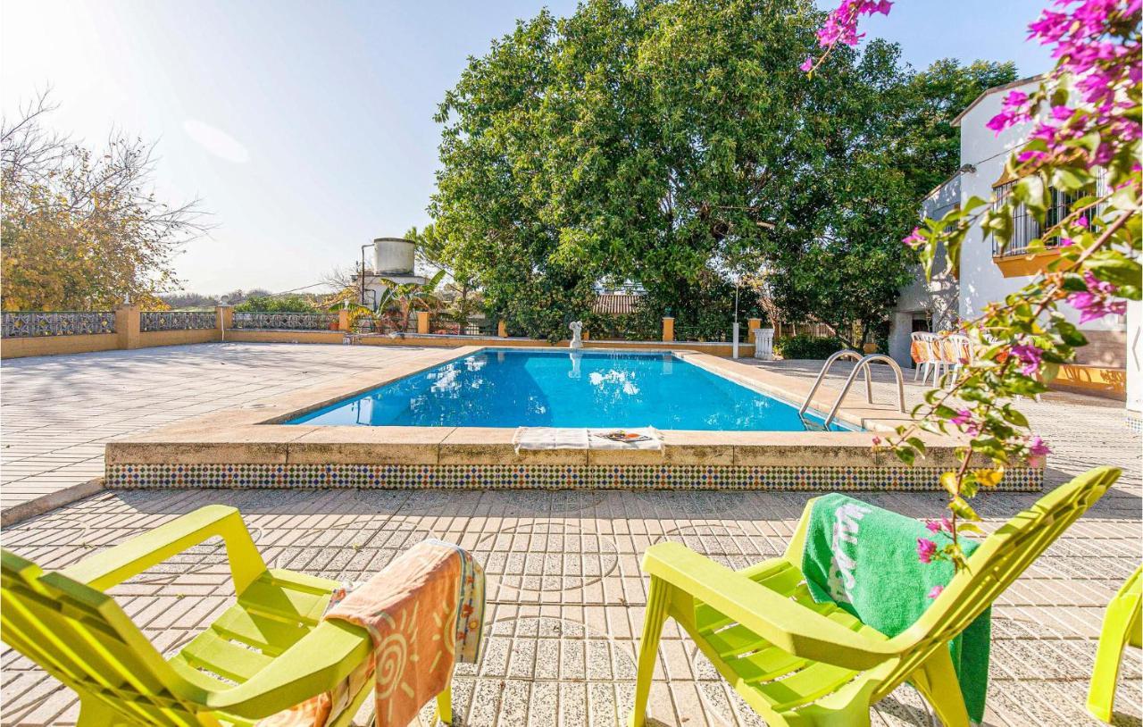 Lovely Home In Tomares With Kitchen Esterno foto